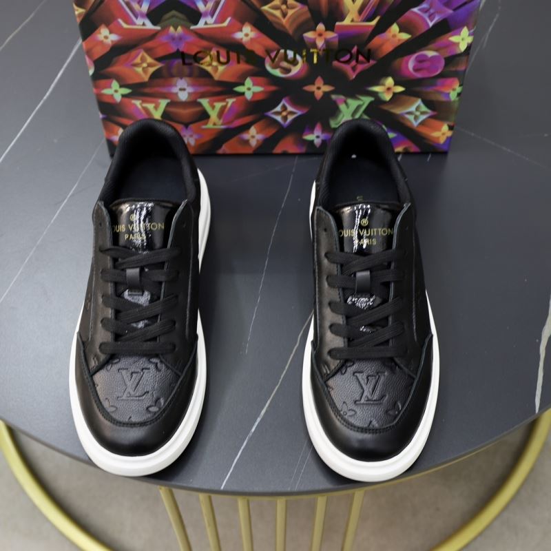 l**is V*t*n sneakers